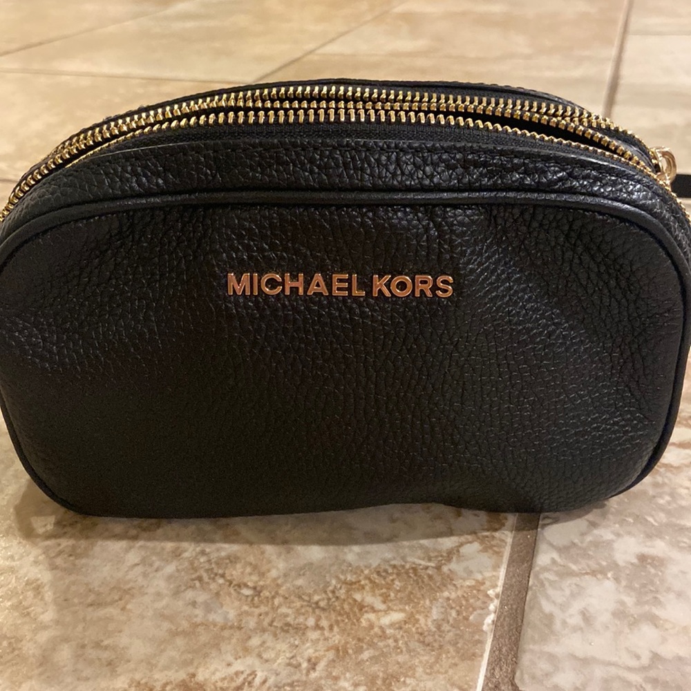 NWOT Michael Kors Crossbody Purse - Picture 2 of 8
